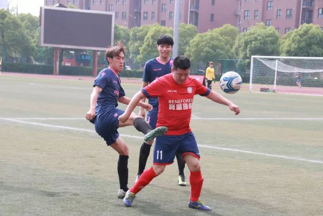 世界杯决赛-费兰制胜恩佐染红 西班牙加时1-0阿根廷夺冠